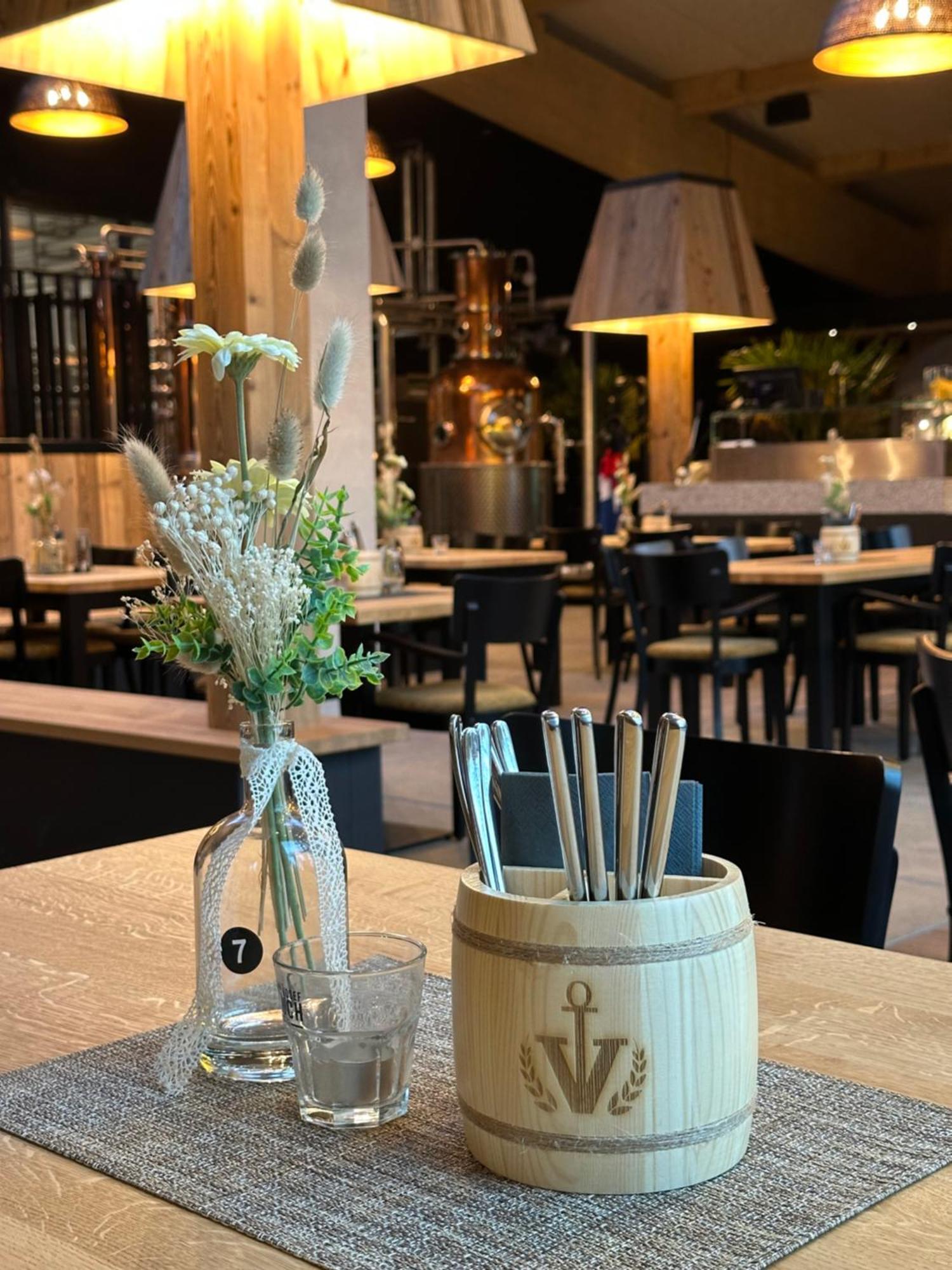 Vareler Brauhaus-Hotel Varel Dangast Kültér fotó