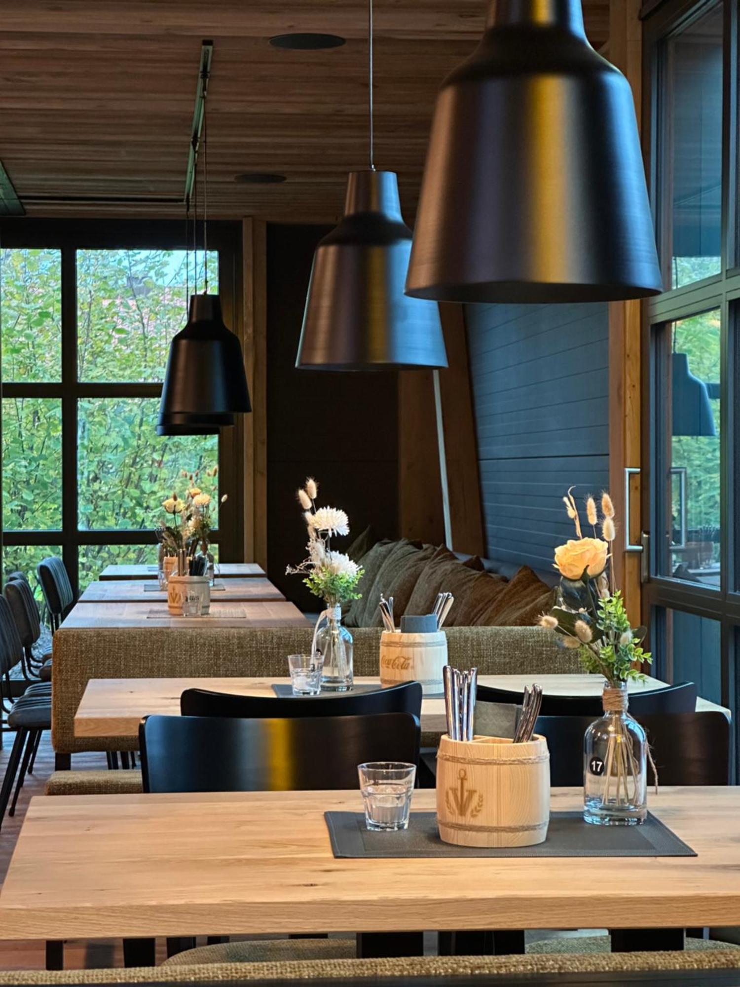 Vareler Brauhaus-Hotel Varel Dangast Kültér fotó